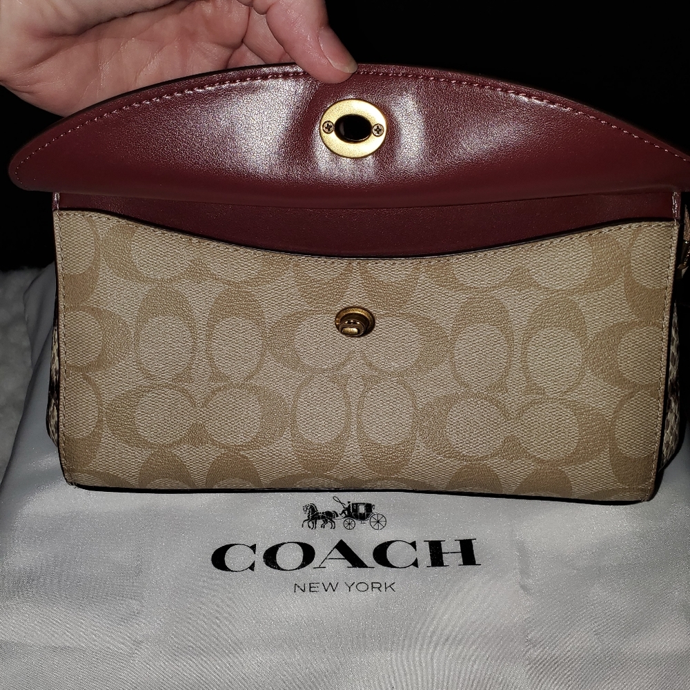 Coach signature exotic leather mix clutch - Picture 5 of 5